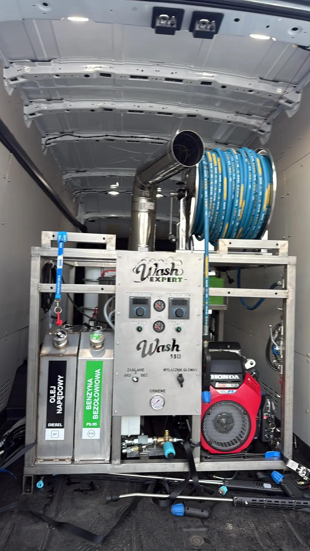 Profesjonalne zaplecze sprzętowe Magic Clean WEGA